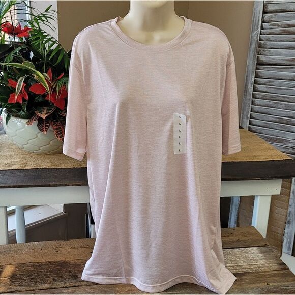 Old Navy active NWOT - Picture 1 of 6